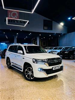 تويوتا لاندكروزر